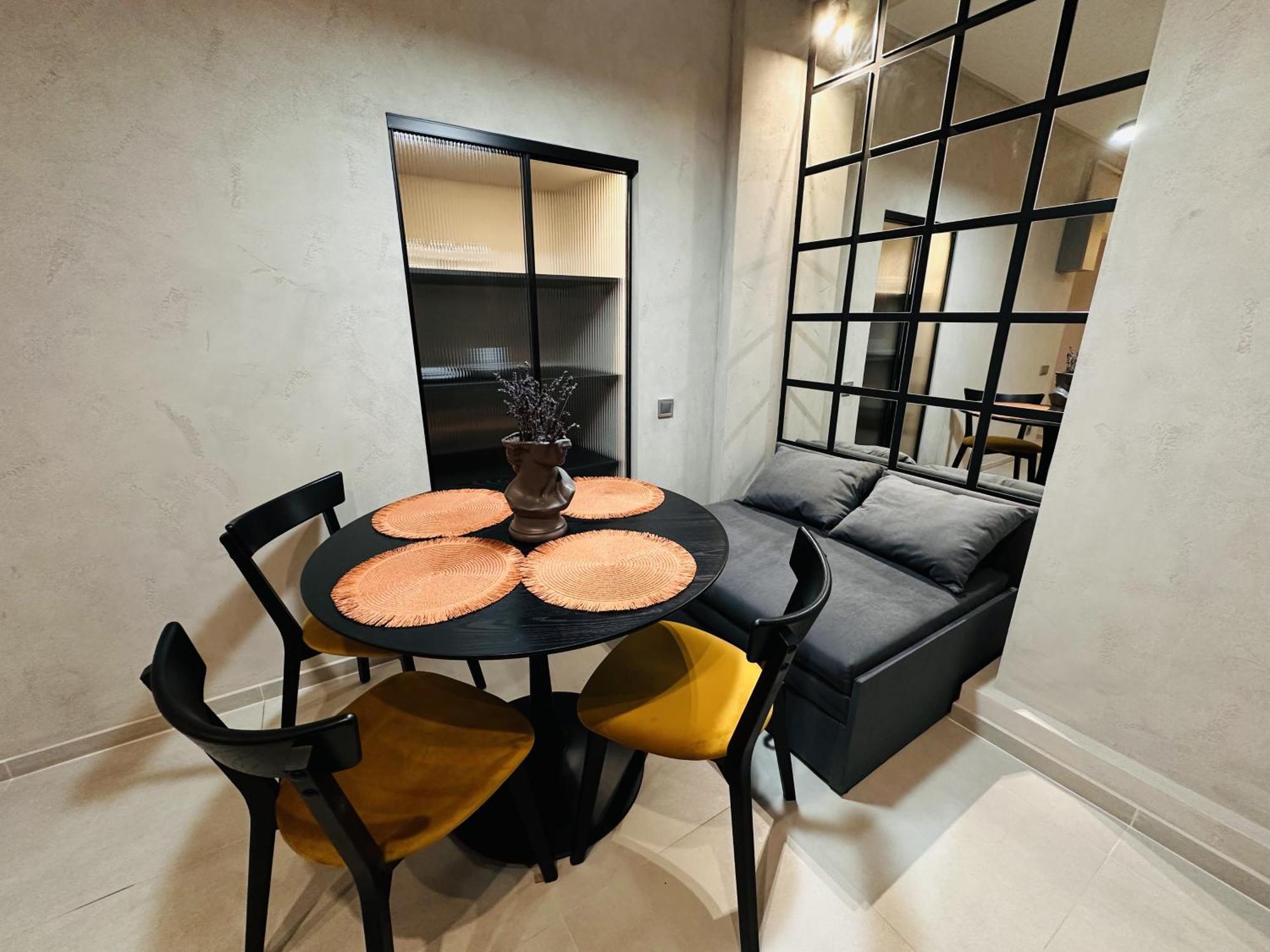 Freedom Apartments In The Heart Of Lviv - Balabana Str And Svoboda Avenue Bagian luar foto