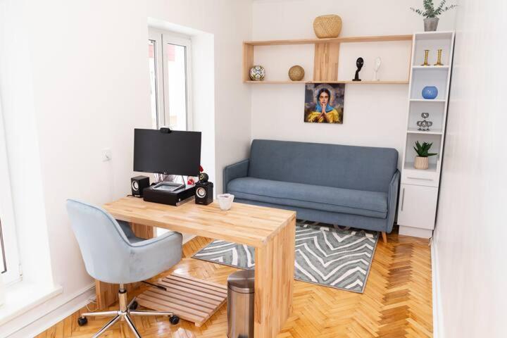 Freedom Apartments In The Heart Of Lviv - Balabana Str And Svoboda Avenue Bagian luar foto